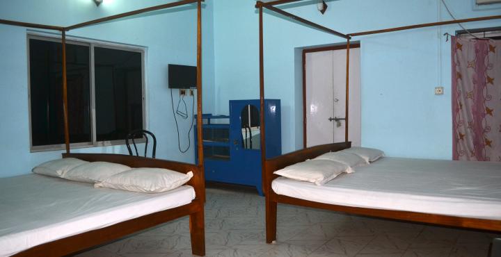 Hotel Mainak 